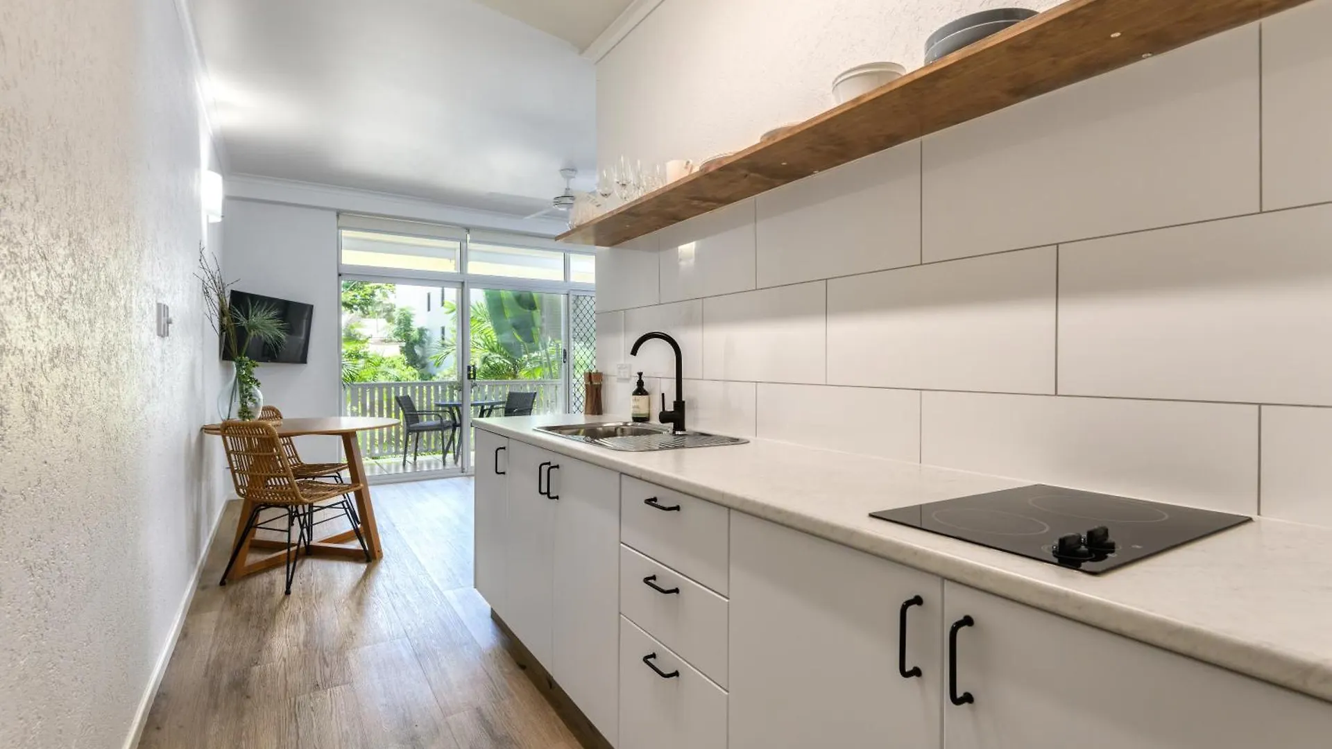 Ocean Palms Apartments Port Douglas Australia