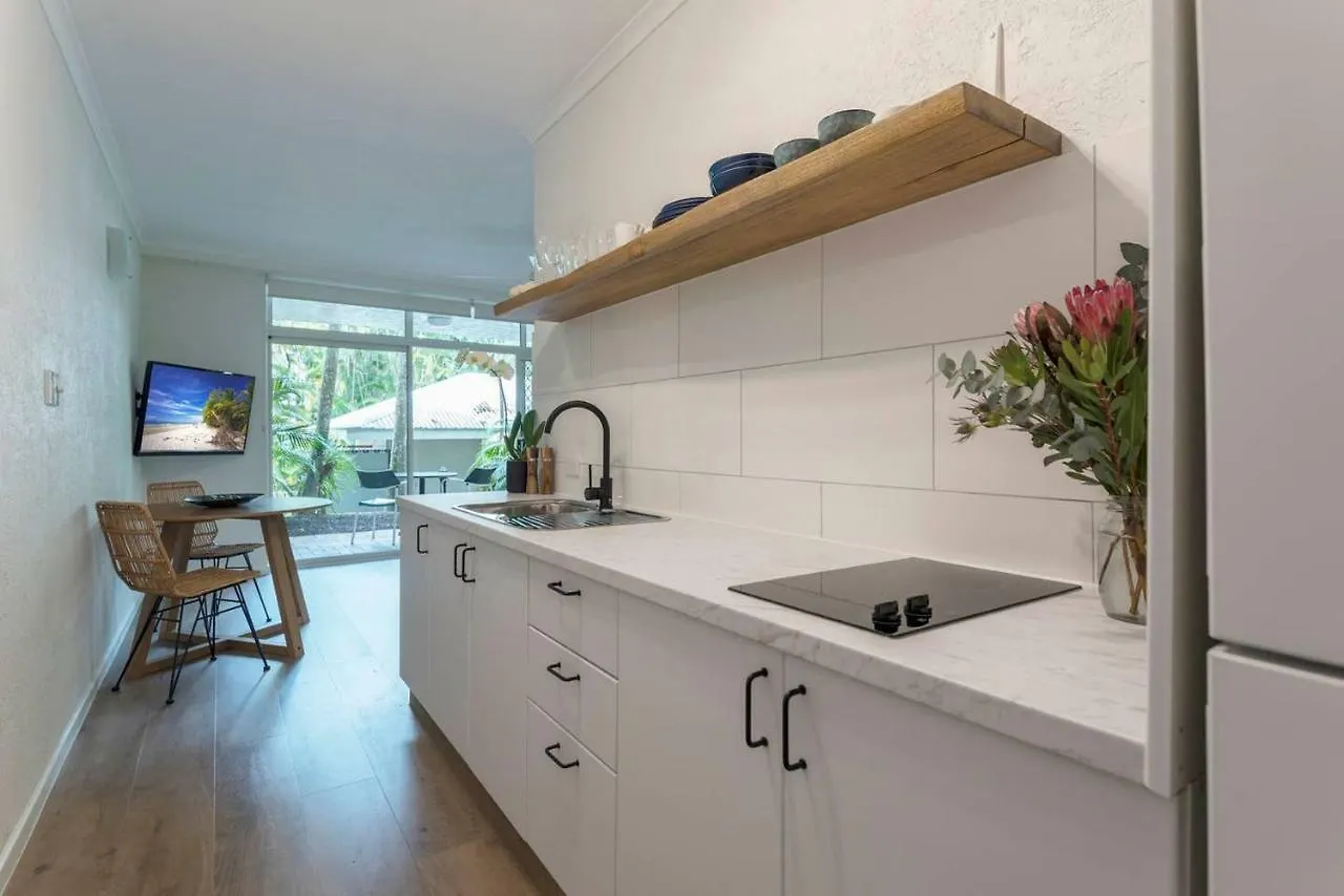 Ocean Palms Apartments Port Douglas